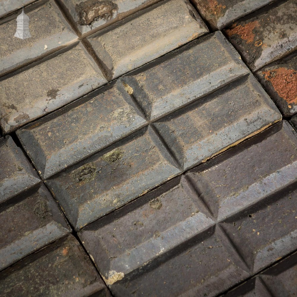 NR57721: Batch of 400 Staffordshire Blue 4 Block Stable Bricks