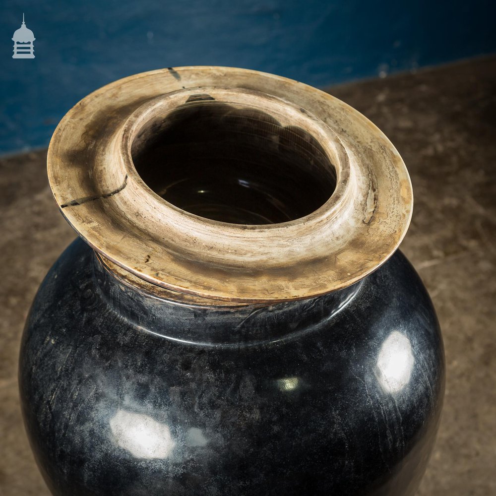 Large Floorstanding Black Glazed Oriental Ming Style Lidded Urn Vase
