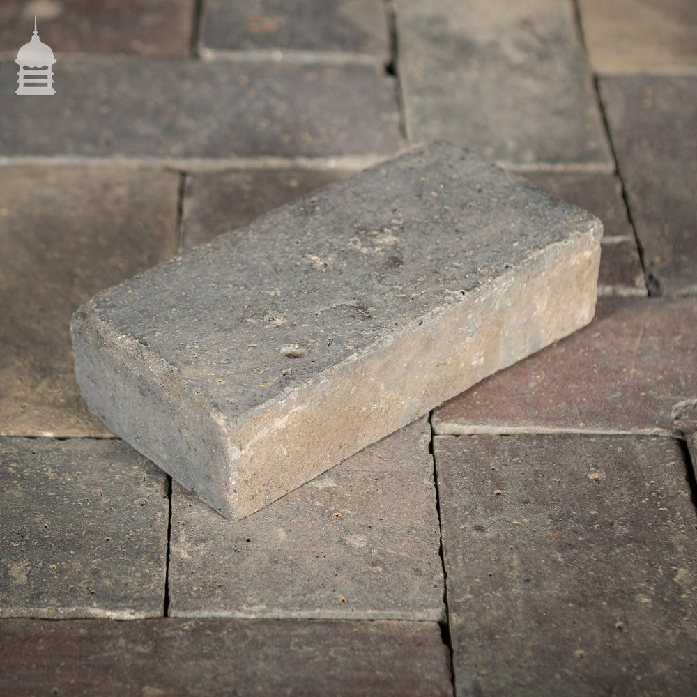 NR026120: Batch of 425 10x5 Staffordshire Blue Stable Pavers - 14 Square Metres