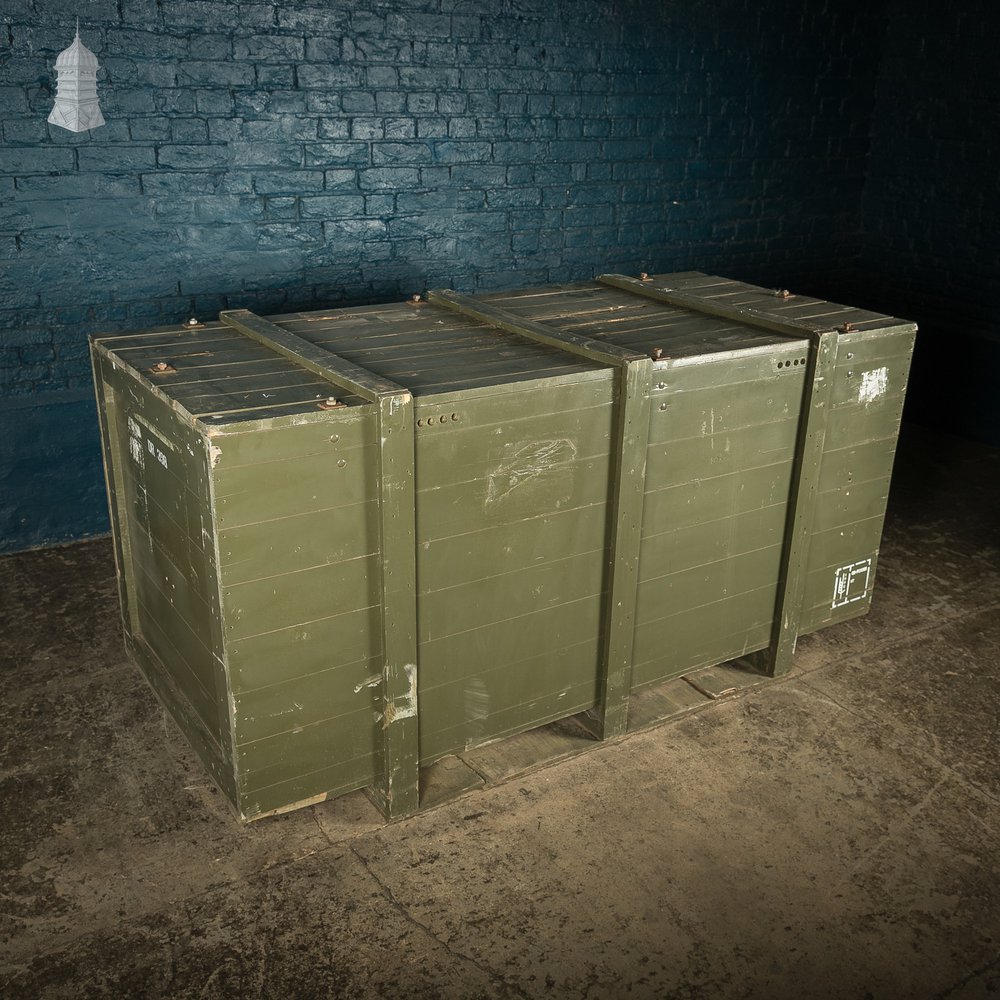 Large Green Painted Aircraft Parts Shipping Crate Reclaimed From a Norfolk RAF Base