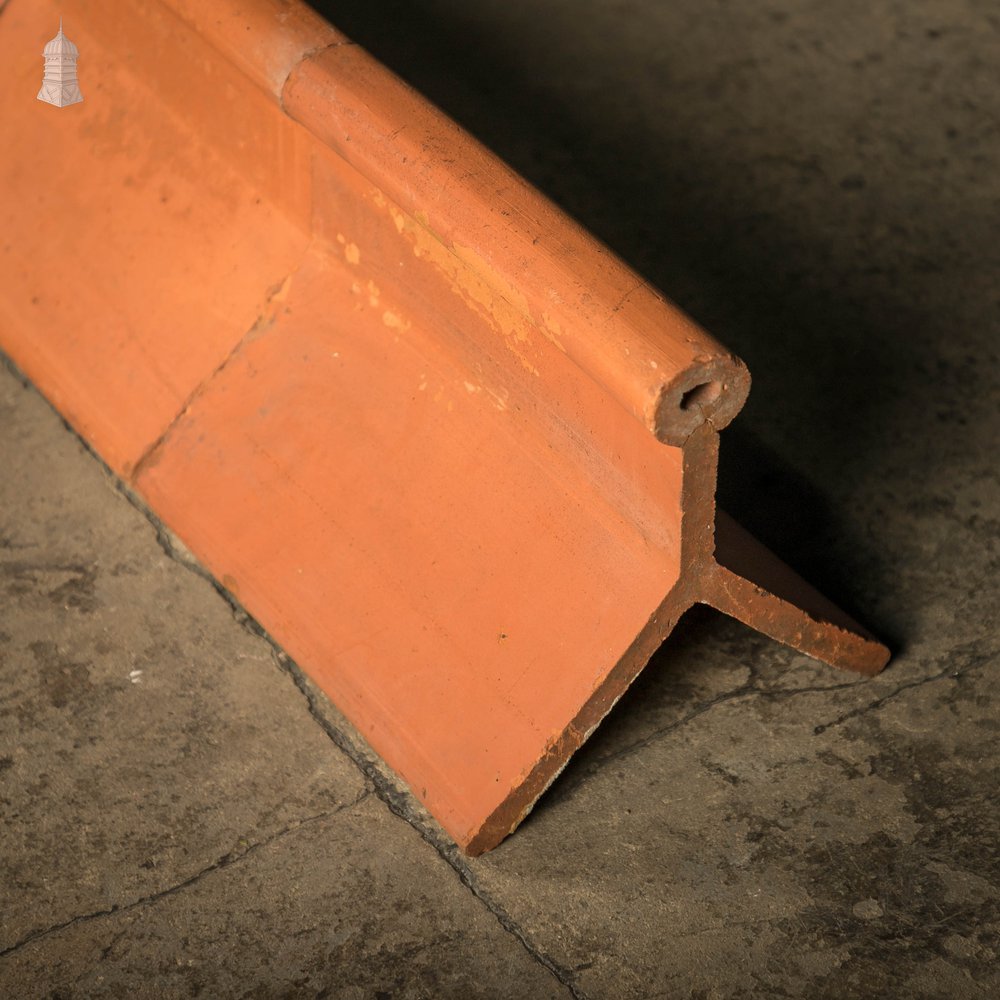 Crested Roll Top Ridge Tiles 95° - Pitch Angle 42.5° Red Clay – A run of 3 Metres