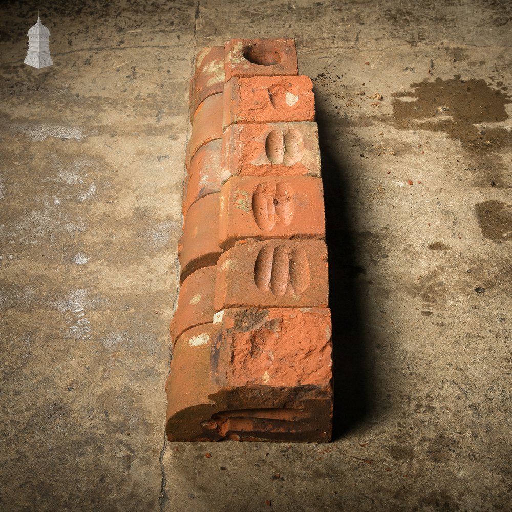 Stepped bullnose header bricks, Norfolk Reds, batch of 22 – 4.7 Linear Metres