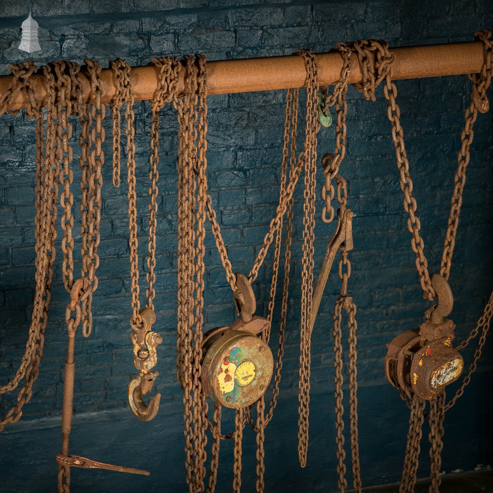 Industrial Block and Tackle, Batch of 4 with Assorted Chains and Turnbuckles