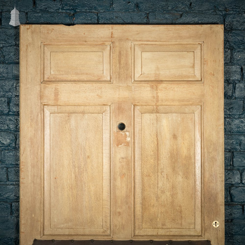 Oak Panelled Door, 8 Raised Panels with Leather Detail