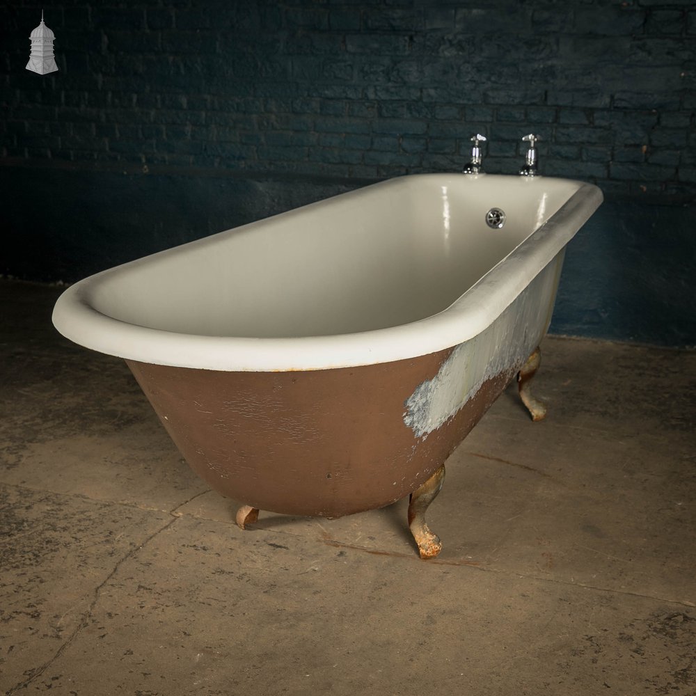 Roll Top Bath, 6.5ft Long Cast Iron, on Legs with Taps