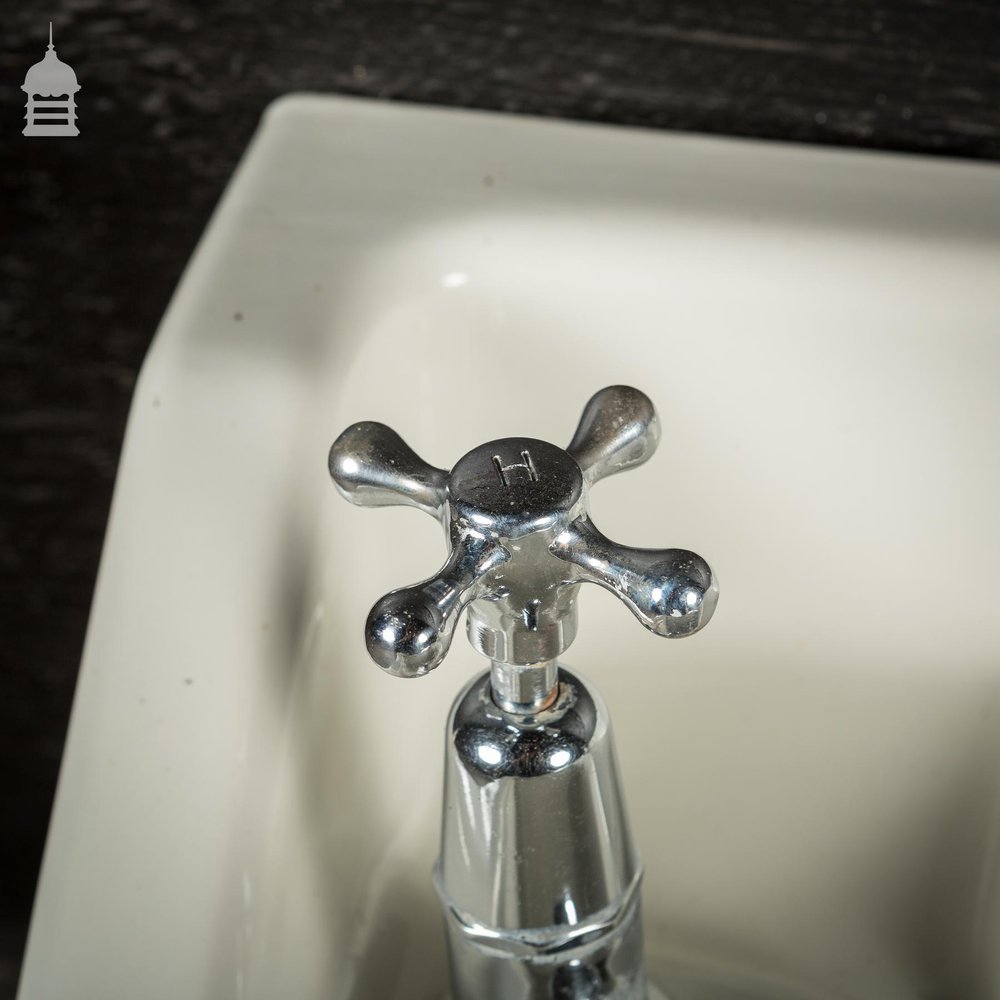 Circa 1900 Johnson Bros. Peeras White Ceramic Sink