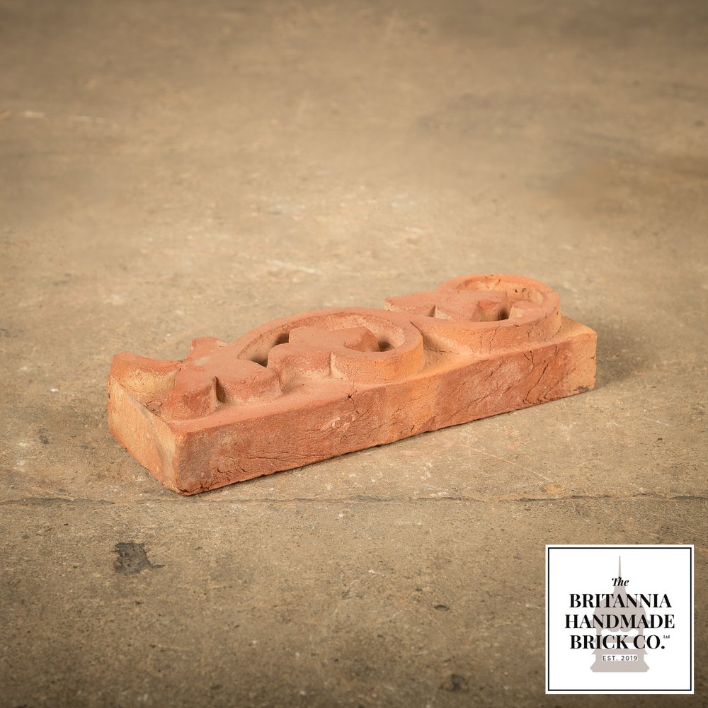 Britannia Red Brick Special Decorative Arts & Crafts Floral Slip – BSB10