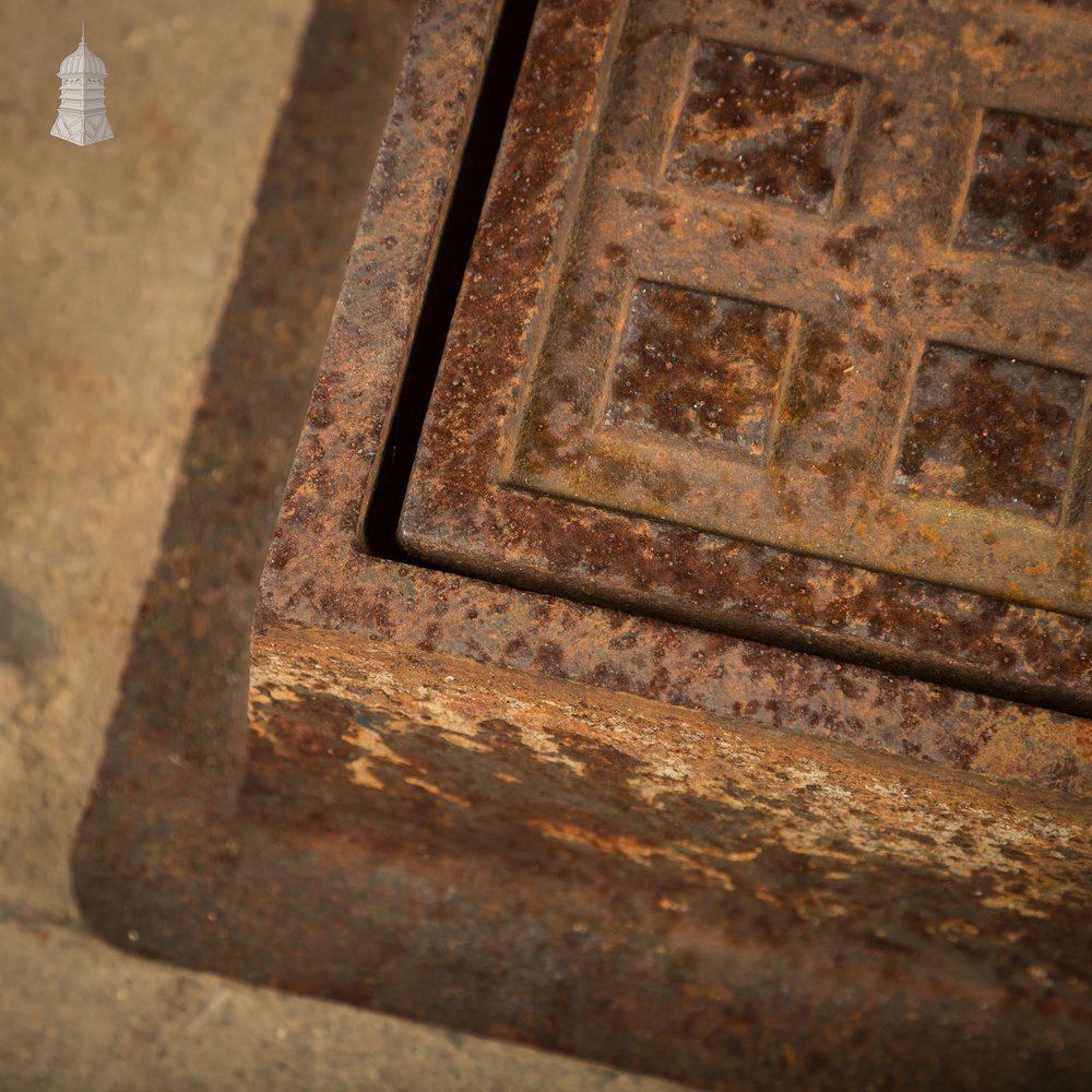 Dauntless Soil Vent Surface Box by Thomas Dudleys Ltd