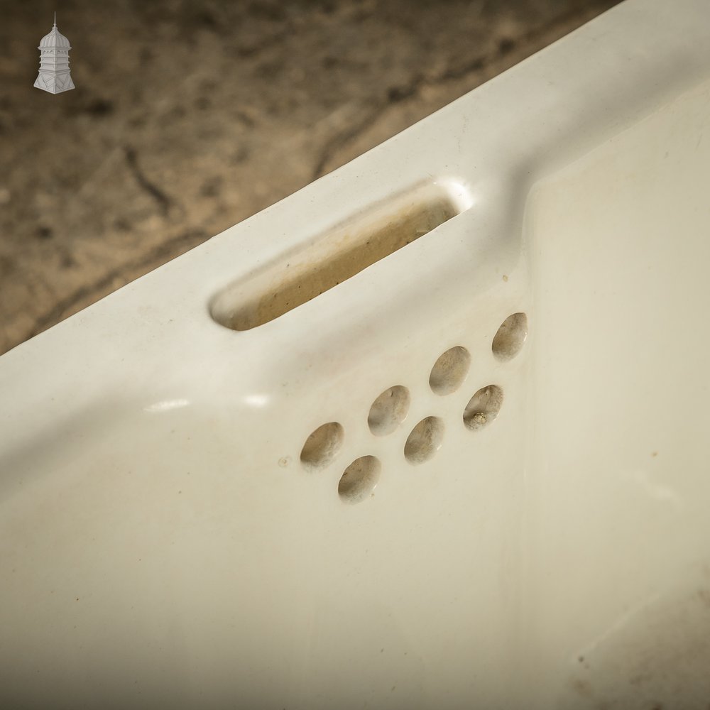 Belfast Butler Sink, Cane and White, 19th C