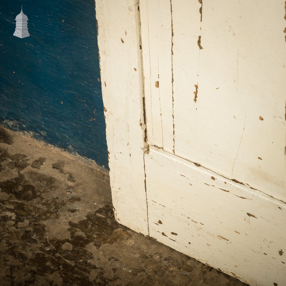 4 Panel Door with Suffolk Latch