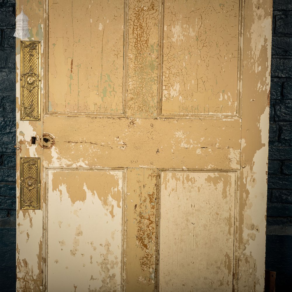 Moulded 6 Panel Door