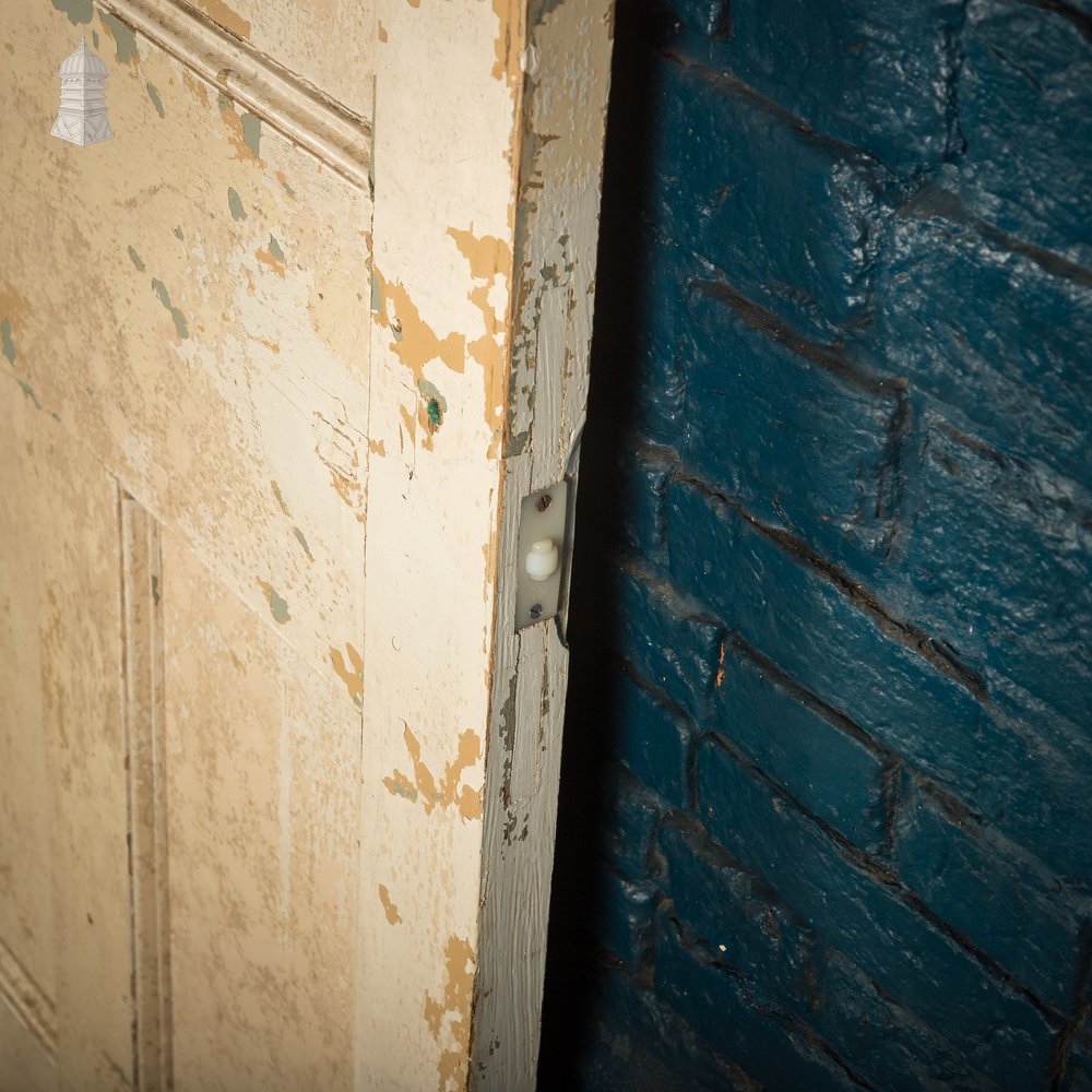 Moulded 6 Panel Door with a Period Six Panel Design