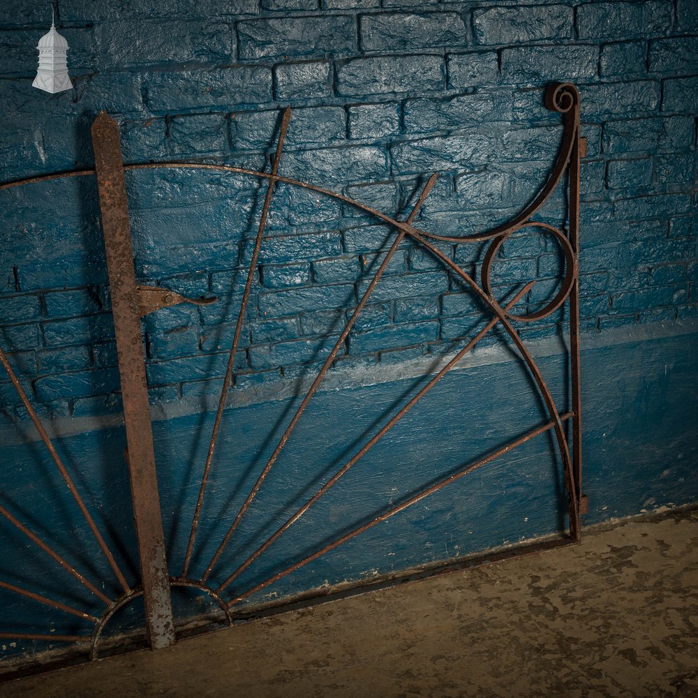 Sunburst Driveway Gates, Pair of Victorian Entrance Gates