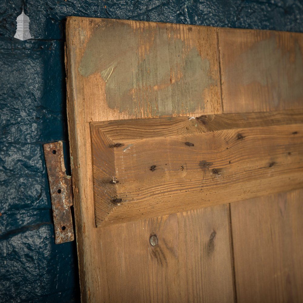 Plank & Ledge Door, Reclaimed with Distressed Green Paint