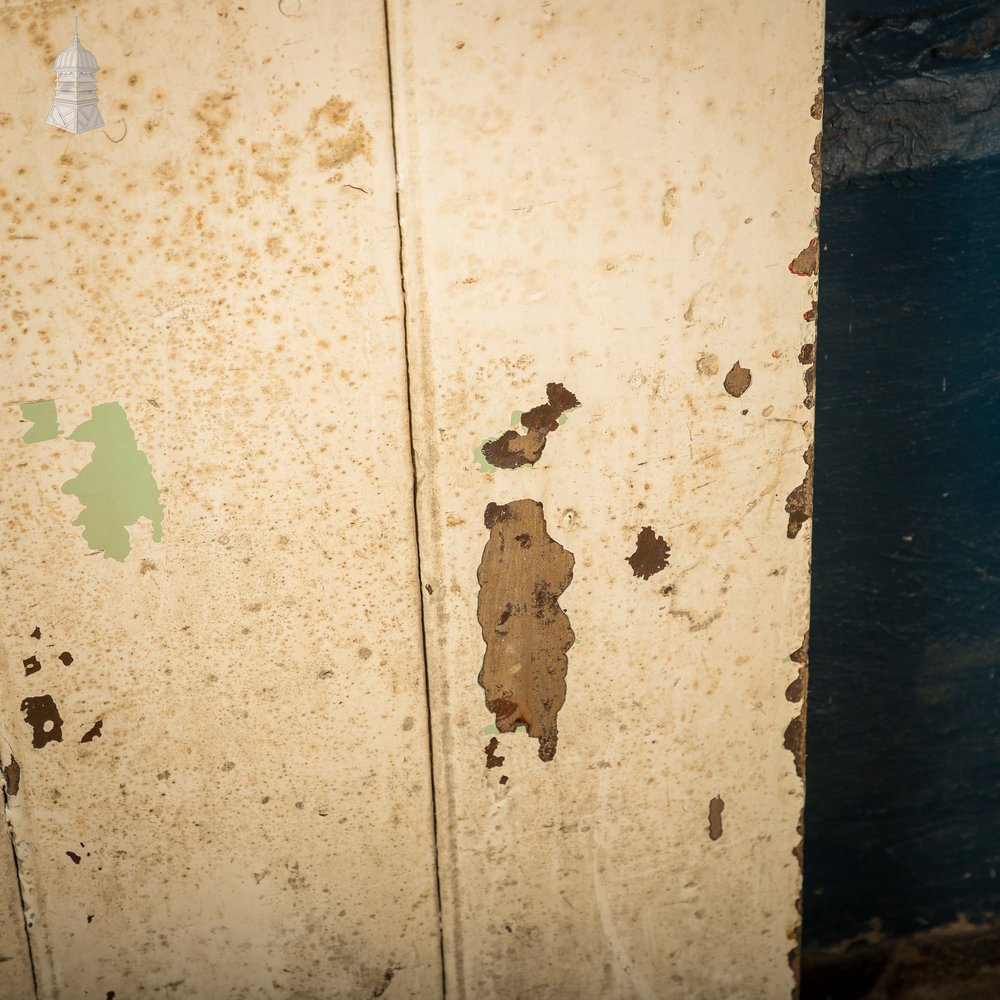 Reclaimed Cottage Door, Plank & Ledge