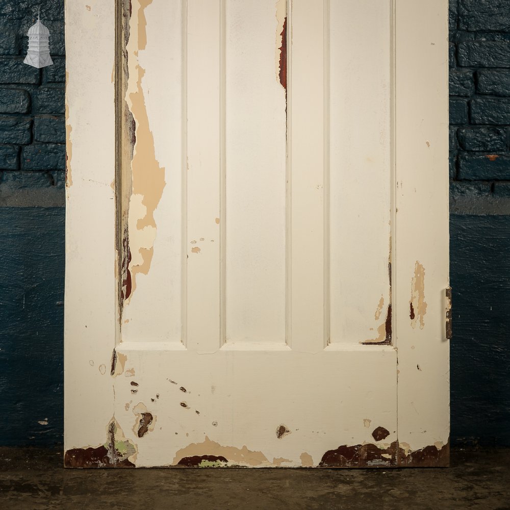 1930s 4-Panel Door – Distressed White, Beehive Handles, Original Locks & Hinges