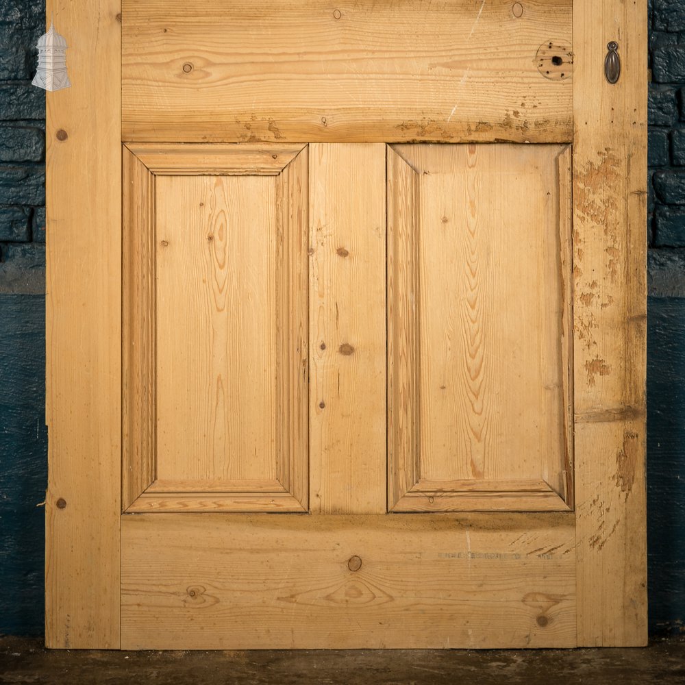 4-Panel Pine Door