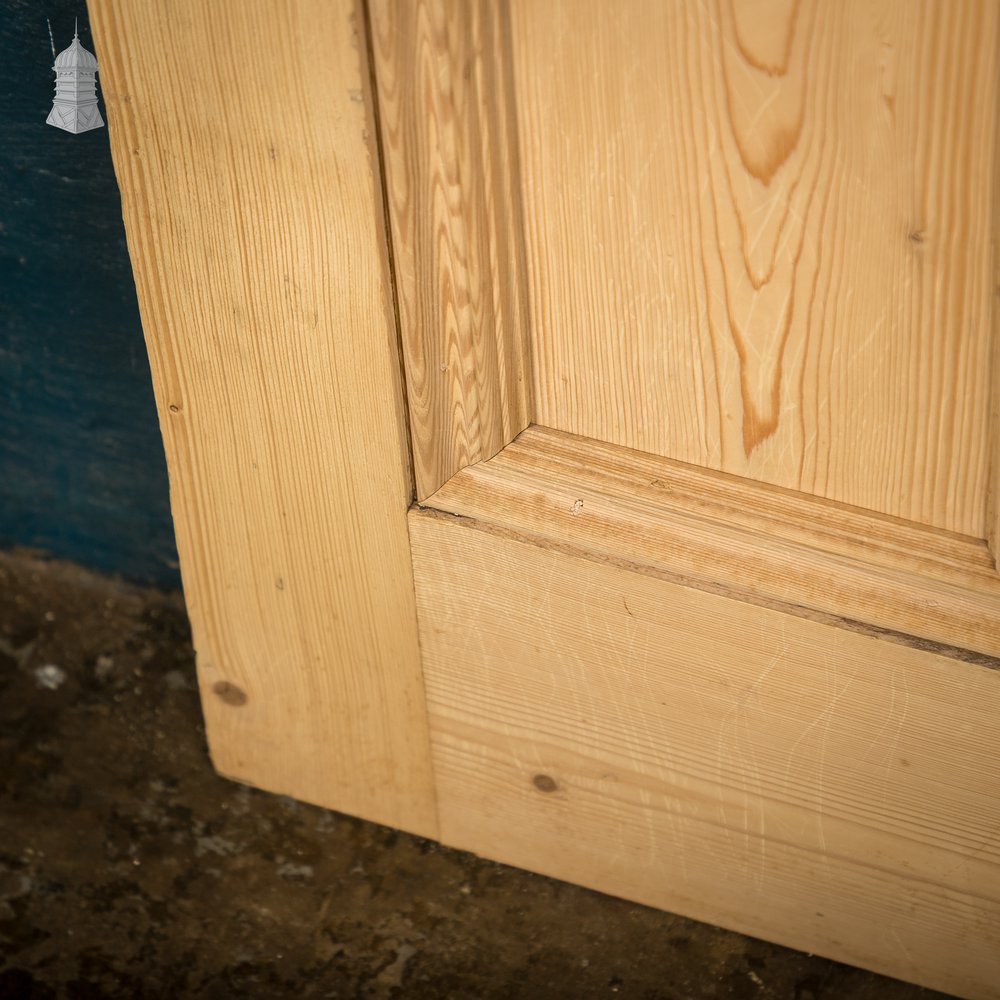 4-Panel Pine Door