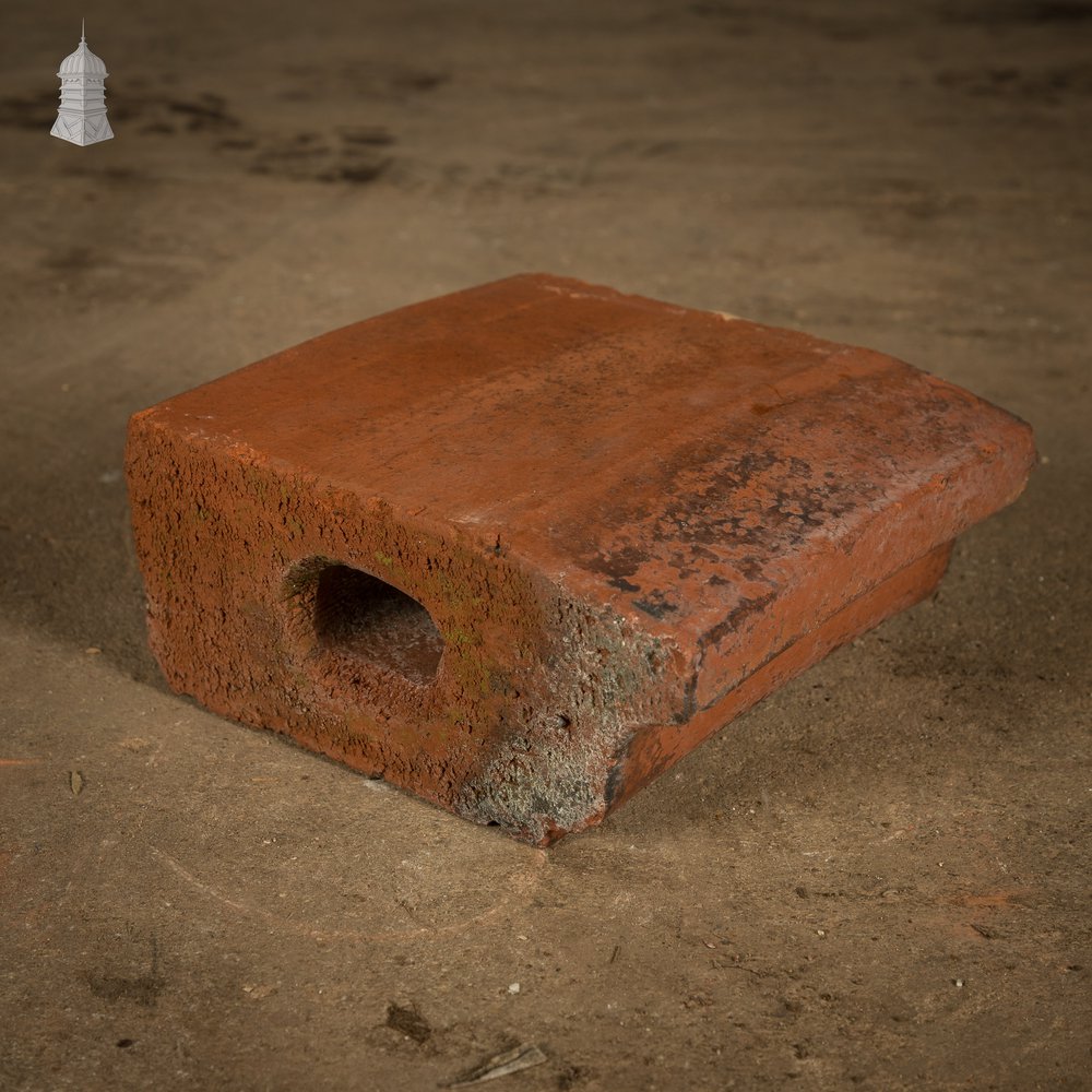 Arched Header Bricks, Batch of 35 Reclaimed Red Bricks