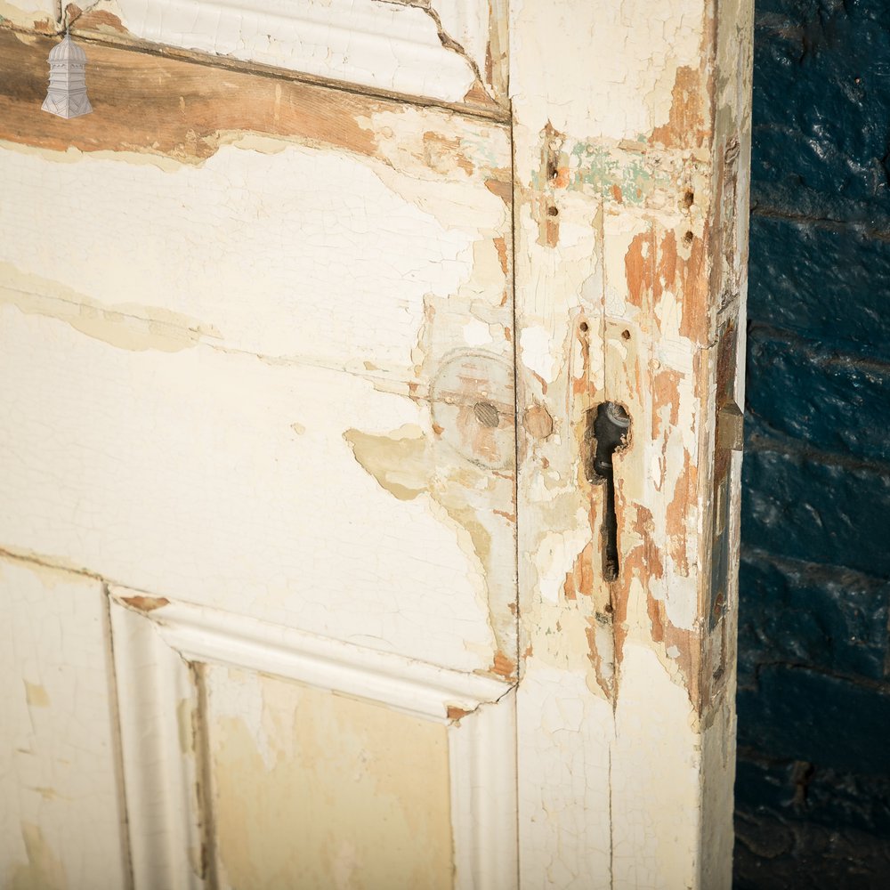 moulded 4 panel door