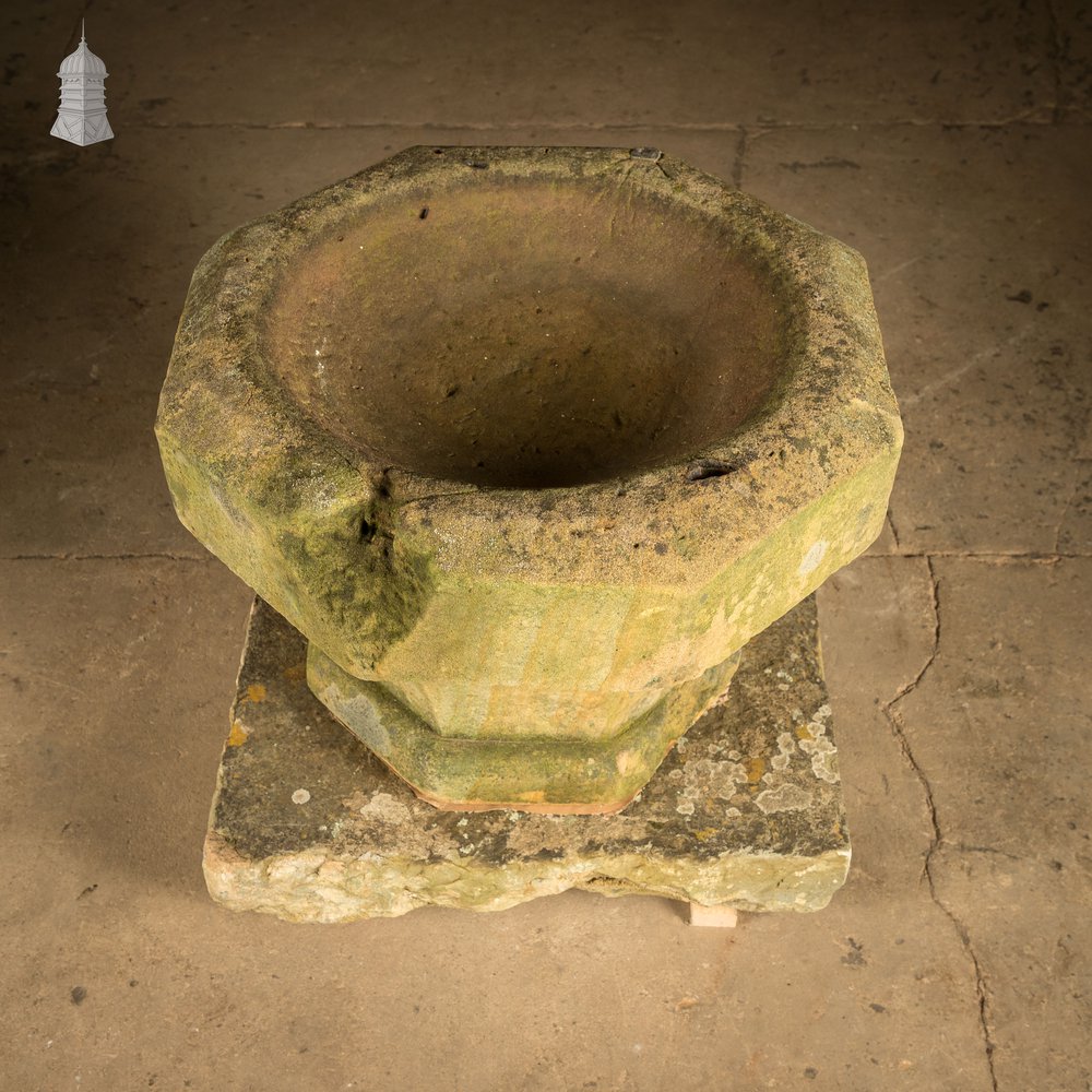 Reclaimed Octagonal Stone Font