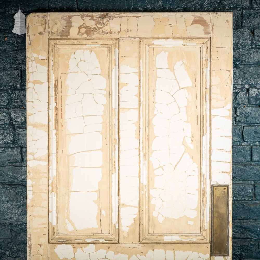 Reclaimed 4-Panel Door – Cracked White Paint