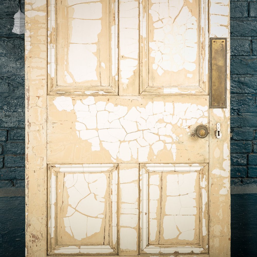 Reclaimed 4-Panel Door – Cracked White Paint