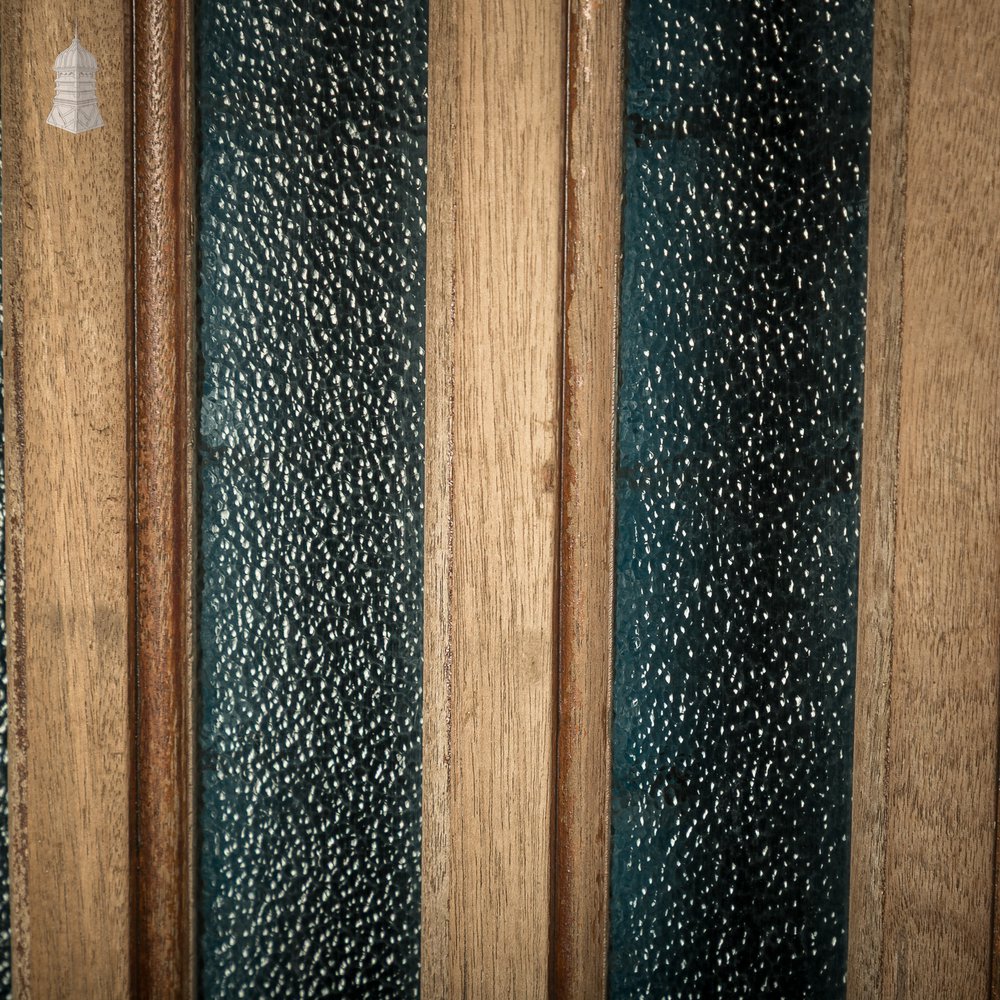 Glazed Hardwood Door – Arched 12-Panel Design, Textured Glass