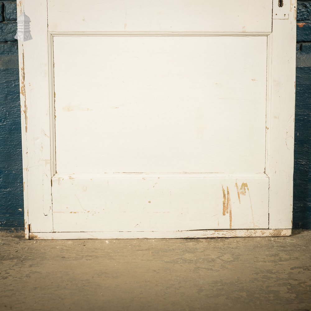 Moulded 4-panel Door, Distressed White Painted Finish