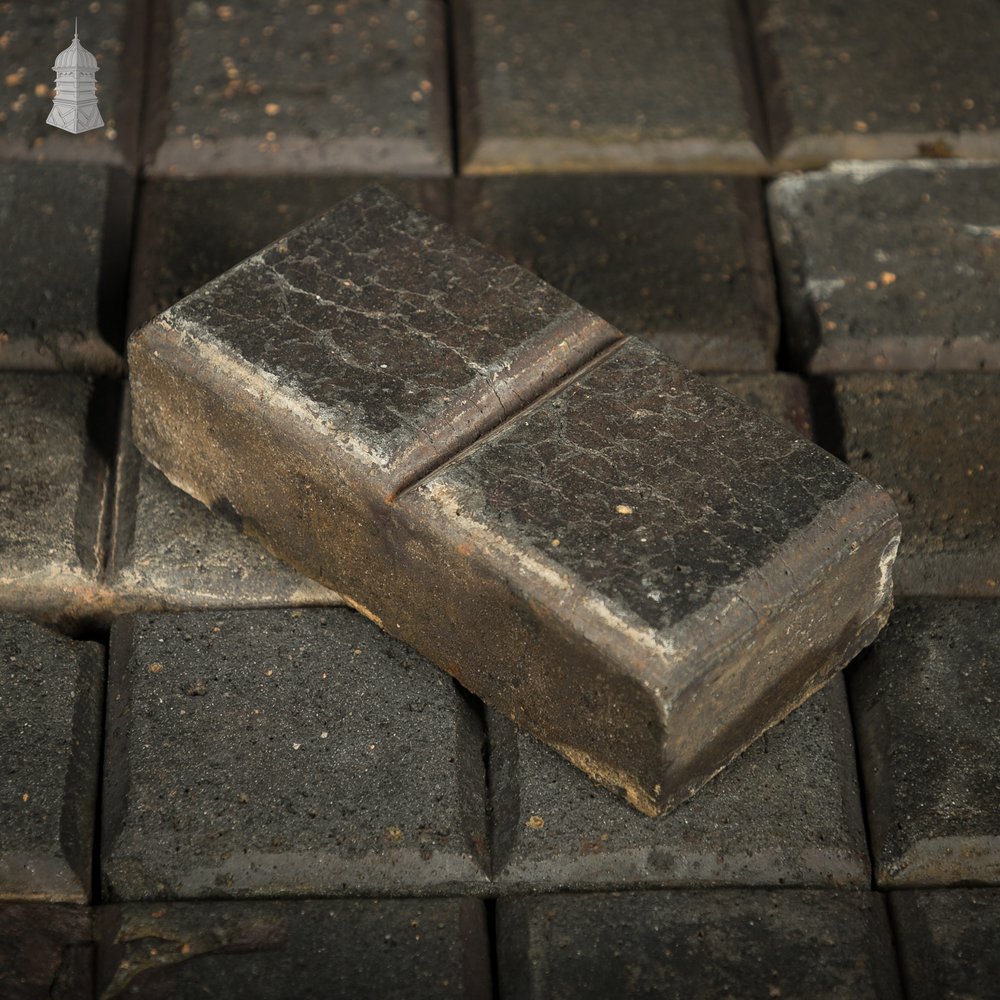 Reclaimed Stable Bricks, Staffordshire Blue 2 Block, 270 Pavers