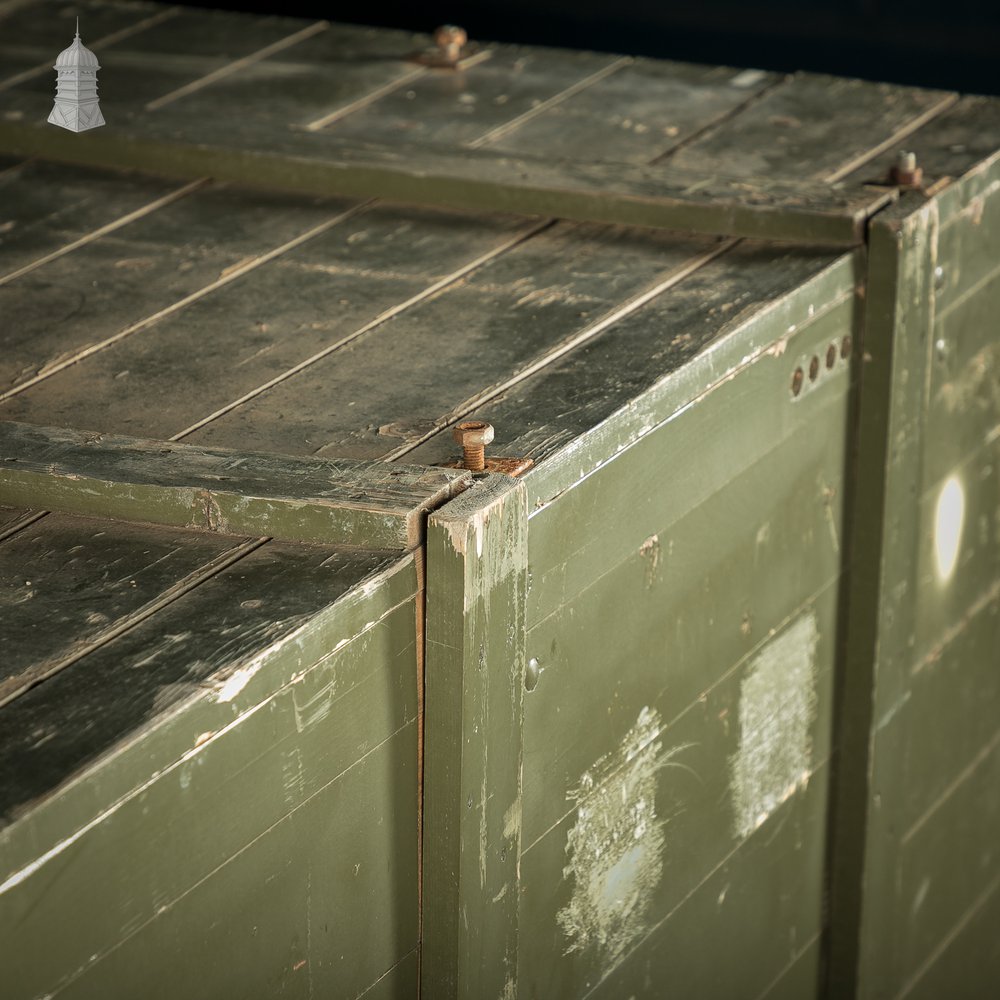 Large Green Painted Aircraft Parts Shipping Crate Reclaimed From a Norfolk RAF Base