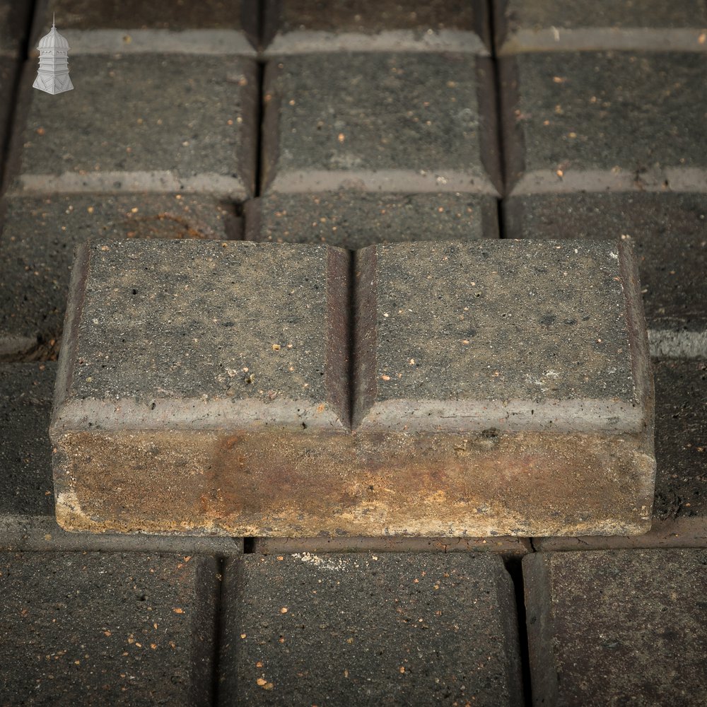 Reclaimed Stable Bricks, 270 Pavers, Staffordshire Blue 2 Block