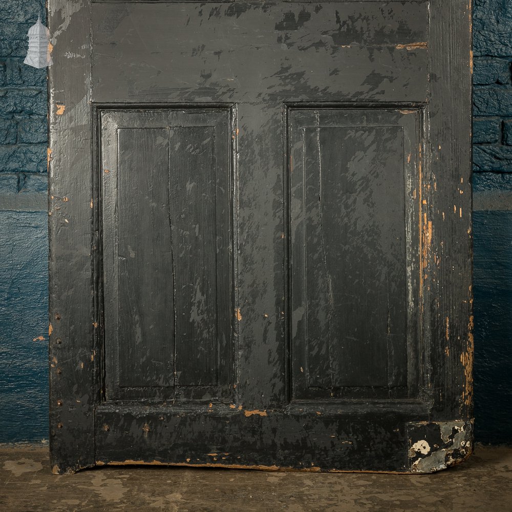 4-Panel Door, Suffolk Latch, Original Hinges