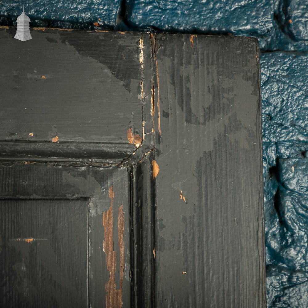 4-Panel Door, Suffolk Latch, Original Hinges