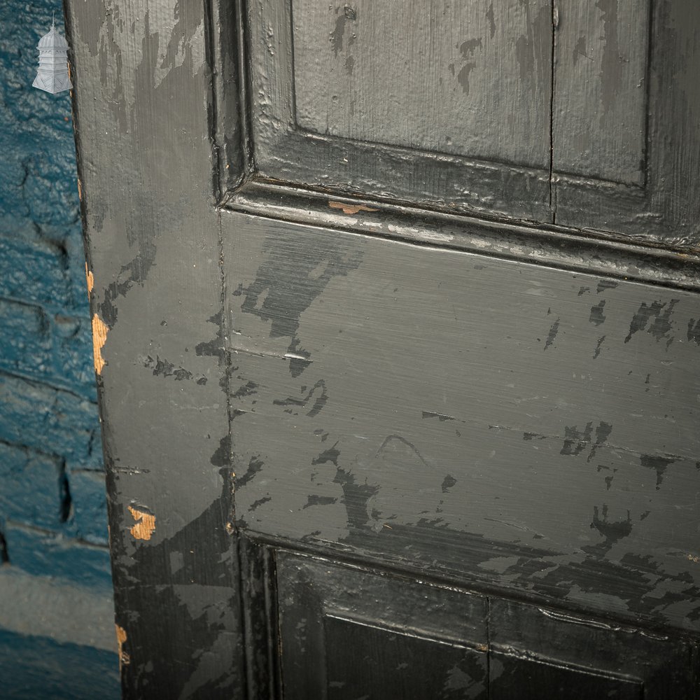 4-Panel Door, Suffolk Latch, Original Hinges