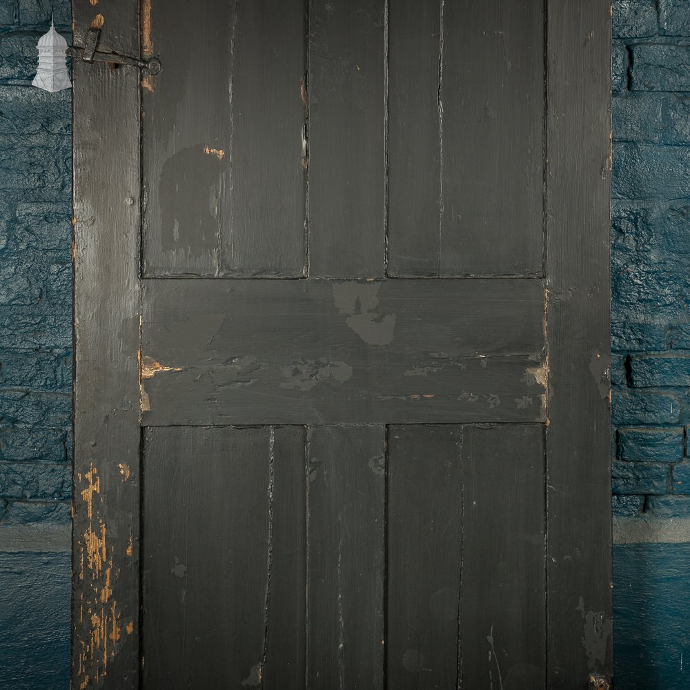 4-Panel Door, Suffolk Latch, Original Hinges