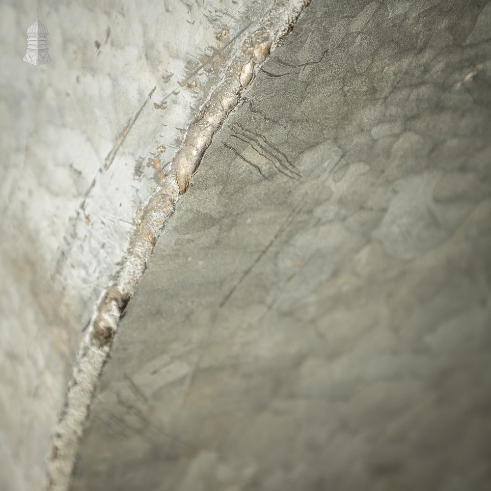 Pressure Tank with Horizontal Cylindrical Body.