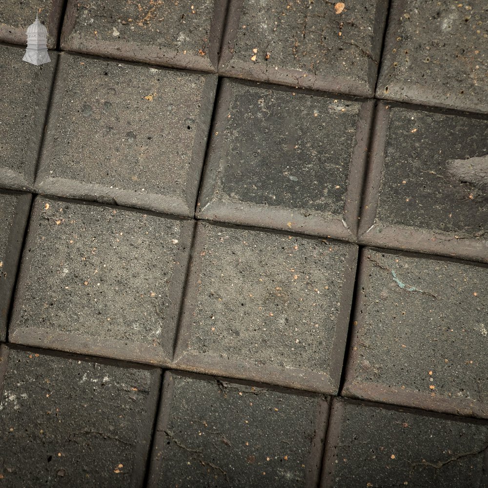 Reclaimed Stable Bricks, 270 Pavers, Staffordshire Blue 2 Block