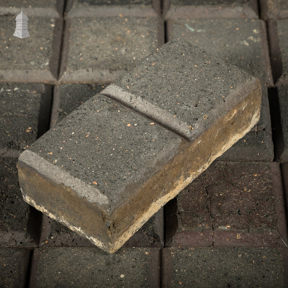 Reclaimed Stable Bricks, 270 Pavers, Staffordshire Blue 2 Block