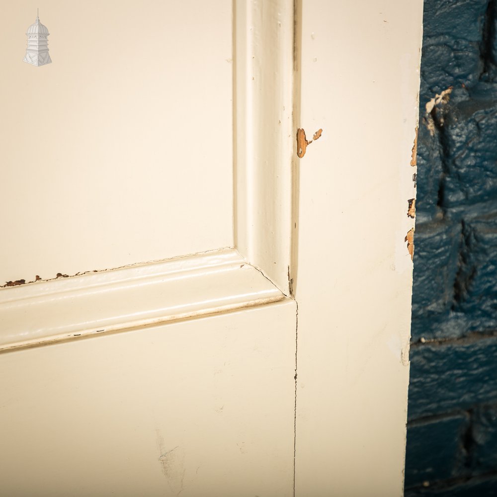 Moulded 4 Panel Door
