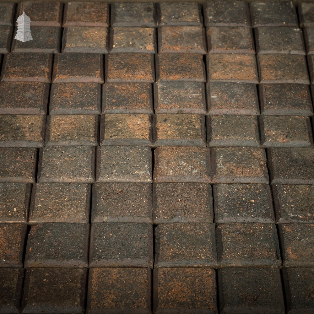 Reclaimed Stable Bricks, 258 Pavers, Worn Face, Staffordshire Blue 2 Block