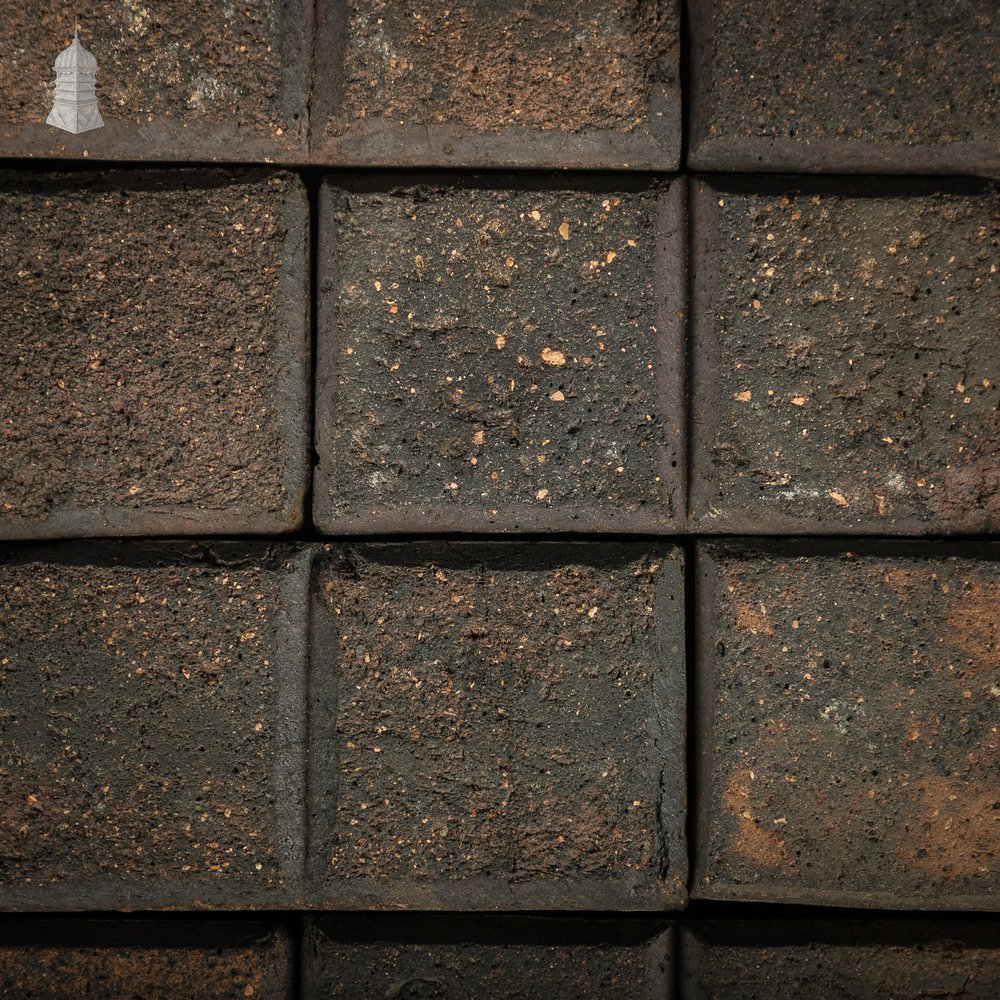 Reclaimed Stable Bricks, 258 Pavers, Worn Face, Staffordshire Blue 2 Block