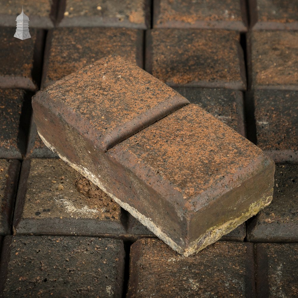 Reclaimed Stable Bricks, 258 Pavers, Worn Face, Staffordshire Blue 2 Block