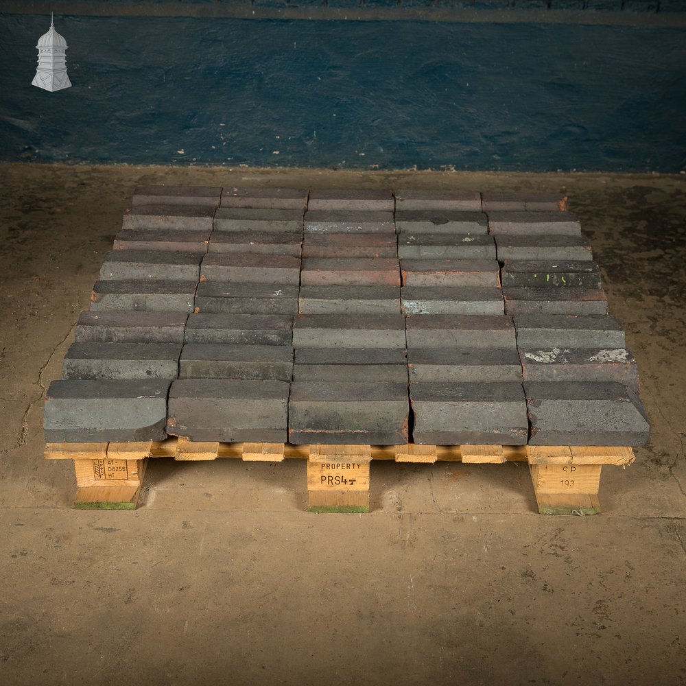Blue Plinth Stretcher, Run of 8.5m, Reclaimed Staffordshire Bricks