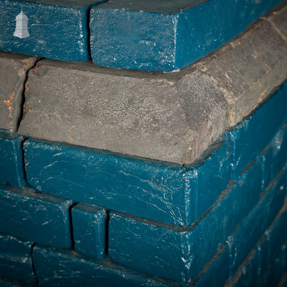 Blue Plinth Stretcher, Run of 8.5m, Reclaimed Staffordshire Bricks