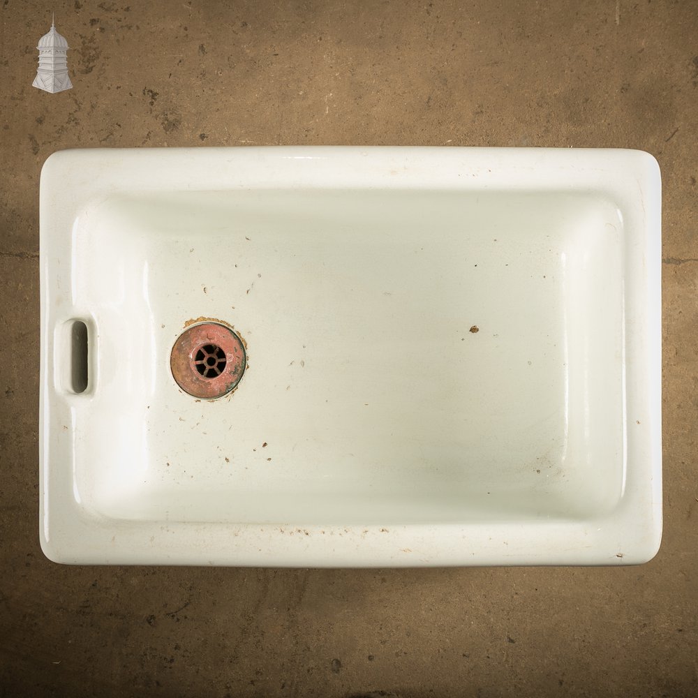 Belfast / Butler Sink, Worn finish, Weir Overflow, Tywfords
