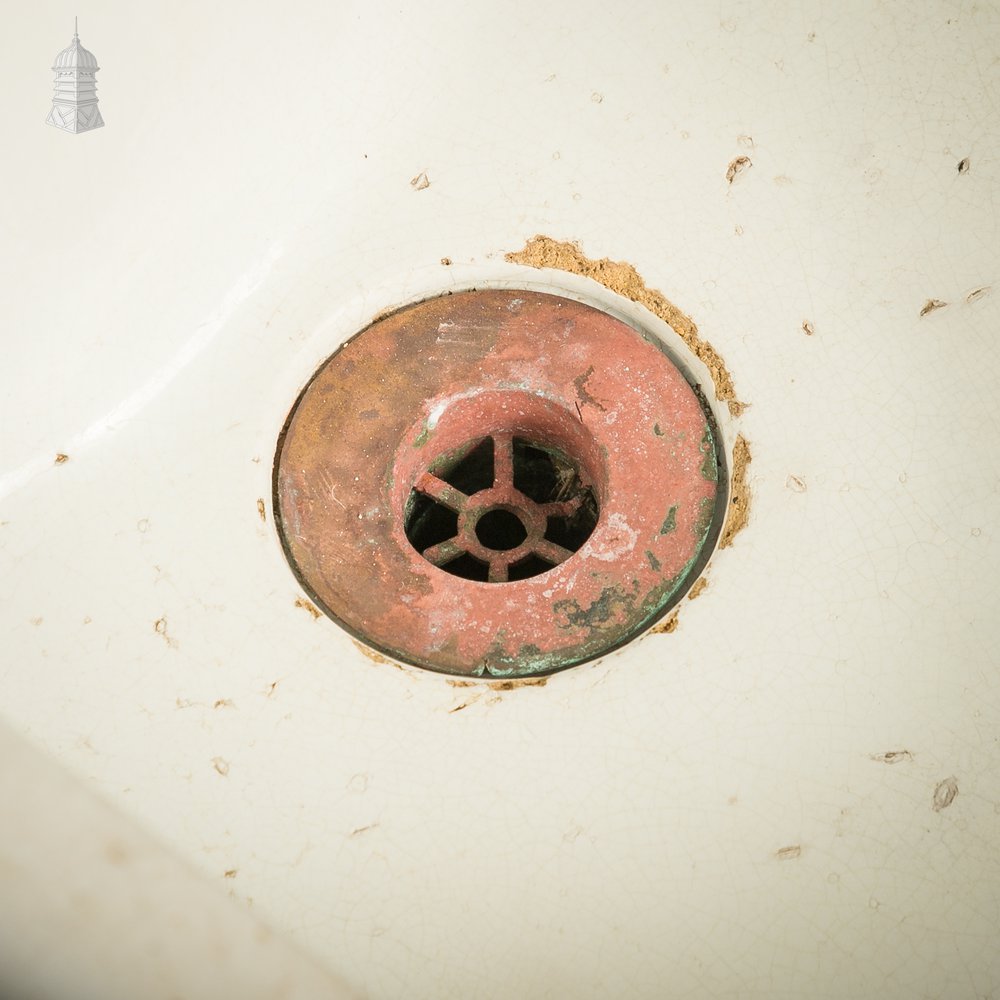Belfast / Butler Sink, Worn finish, Weir Overflow, Tywfords