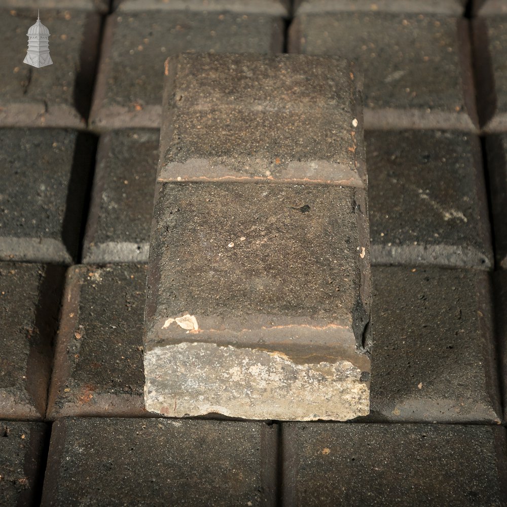Reclaimed Stable Bricks, 270 Pavers, Staffordshire Blue Doubles