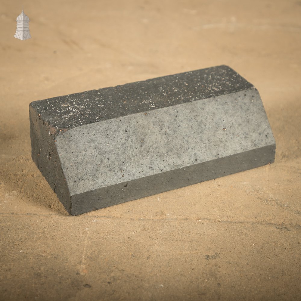 Plinth Stretcher Bricks, Reclaimed, Staffordshire Blue