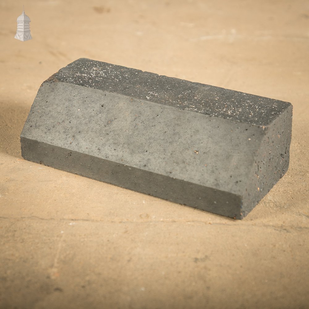 Plinth Stretcher Bricks, Reclaimed, Staffordshire Blue